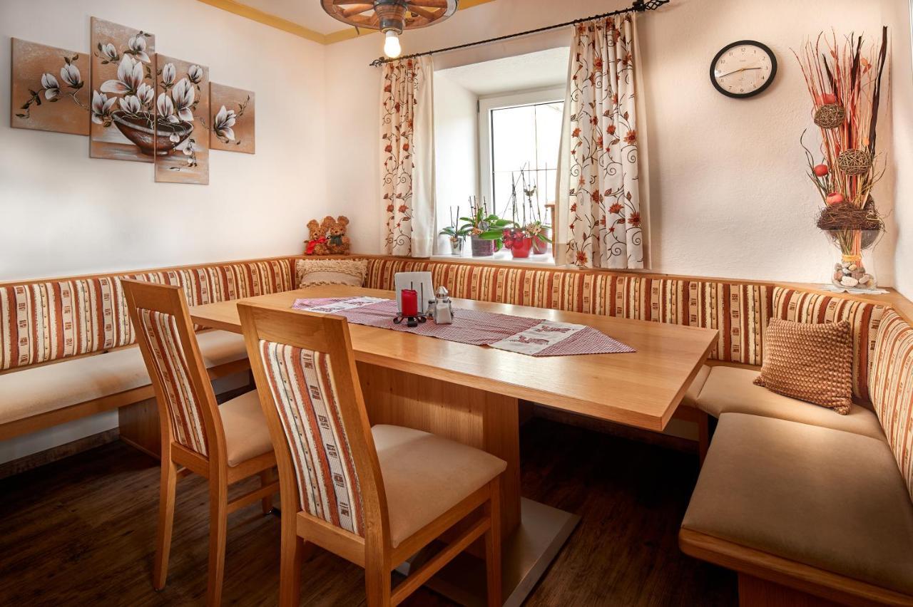 Haus Obermuehle Bed and Breakfast Maria Alm am Steinernen Meer Exteriör bild