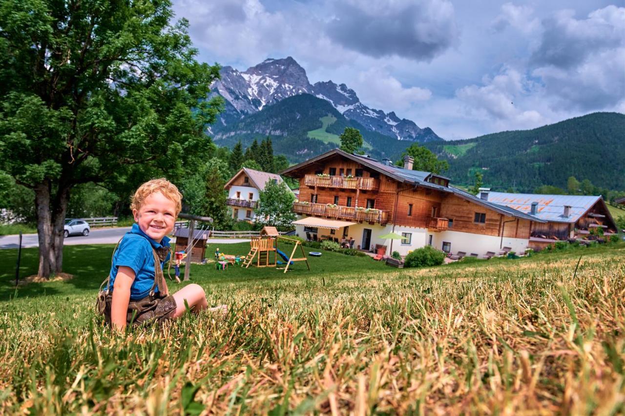 Haus Obermuehle Bed and Breakfast Maria Alm am Steinernen Meer Exteriör bild