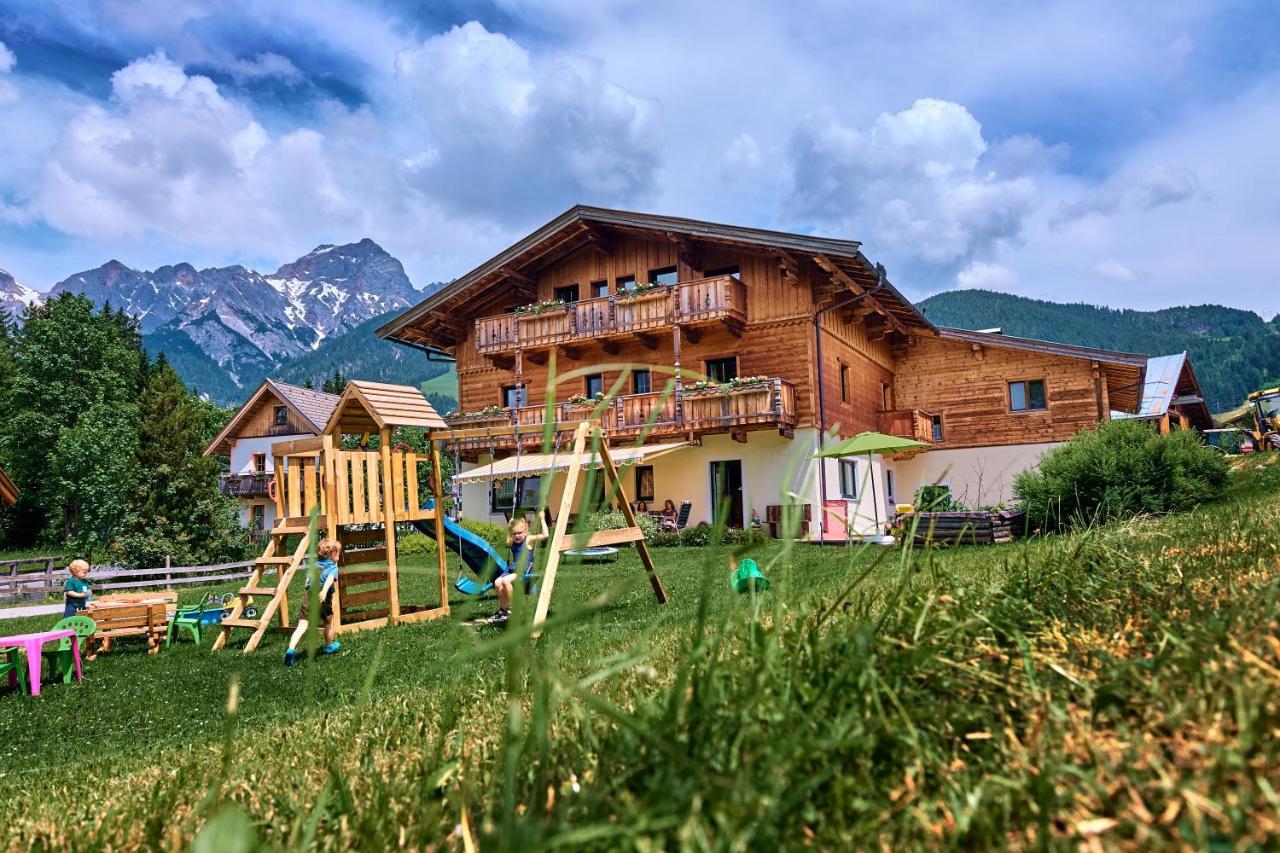 Haus Obermuehle Bed and Breakfast Maria Alm am Steinernen Meer Exteriör bild