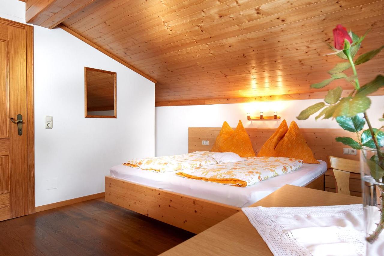 Haus Obermuehle Bed and Breakfast Maria Alm am Steinernen Meer Exteriör bild